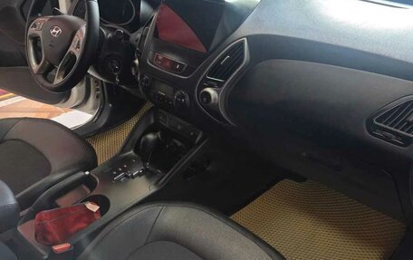Hyundai ix35 I рестайлинг, 2013 год, 1 250 000 рублей, 9 фотография