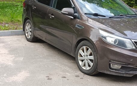 KIA Rio III рестайлинг, 2015 год, 750 000 рублей, 4 фотография