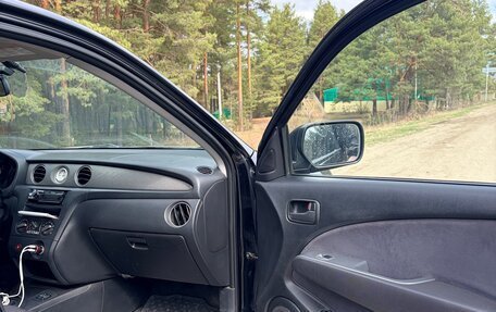 Mitsubishi Outlander III рестайлинг 3, 2004 год, 630 000 рублей, 5 фотография