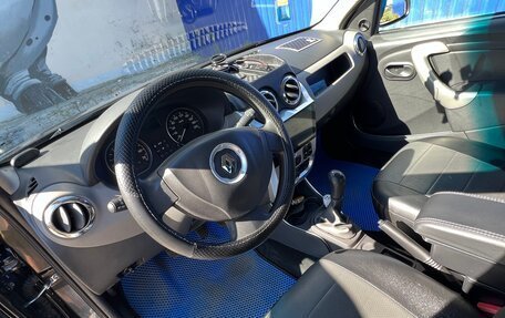 Renault Sandero I, 2013 год, 600 000 рублей, 3 фотография