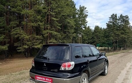 Mitsubishi Outlander III рестайлинг 3, 2004 год, 630 000 рублей, 7 фотография
