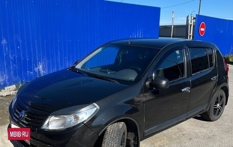 Renault Sandero I, 2013 год, 600 000 рублей, 11 фотография
