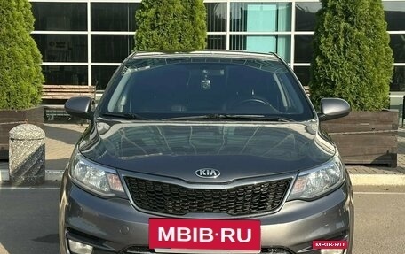 KIA Rio III рестайлинг, 2015 год, 1 075 000 рублей, 2 фотография