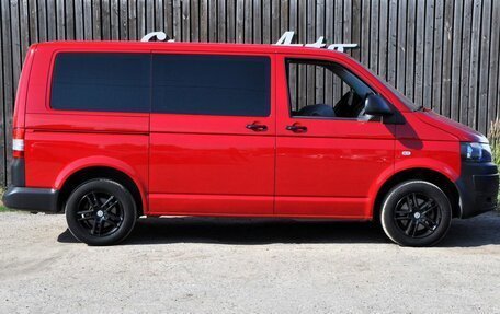 Volkswagen Transporter T5 рестайлинг, 2013 год, 1 770 000 рублей, 6 фотография
