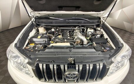 Toyota Land Cruiser Prado 150 рестайлинг 2, 2012 год, 2 489 000 рублей, 11 фотография