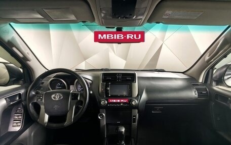 Toyota Land Cruiser Prado 150 рестайлинг 2, 2012 год, 2 489 000 рублей, 14 фотография