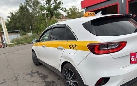 KIA cee'd III, 2020 год, 1 700 000 рублей, 1 фотография