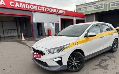 KIA cee'd III, 2020 год, 1 700 000 рублей, 5 фотография
