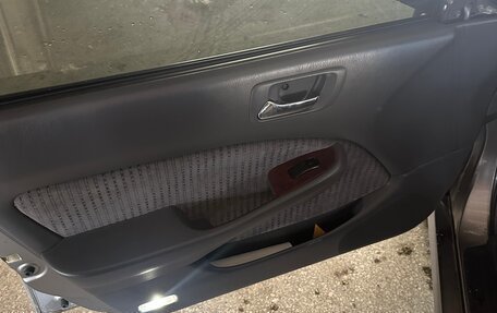 Honda Accord VII рестайлинг, 2000 год, 550 000 рублей, 17 фотография