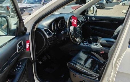 Jeep Grand Cherokee, 2012 год, 1 300 000 рублей, 8 фотография