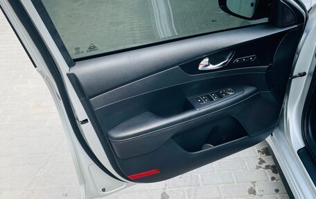 KIA Cerato IV, 2021 год, 2 015 000 рублей, 11 фотография