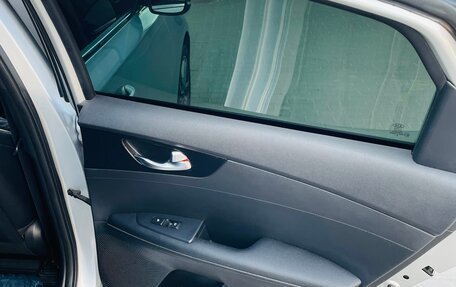 KIA Cerato IV, 2021 год, 2 015 000 рублей, 14 фотография