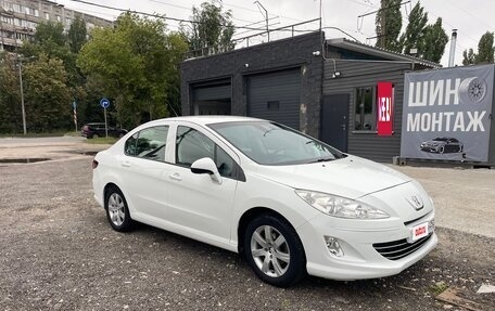 Peugeot 408 I рестайлинг, 2014 год, 400 000 рублей, 3 фотография