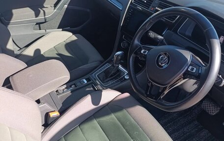 Volkswagen Golf VII, 2018 год, 1 700 000 рублей, 9 фотография