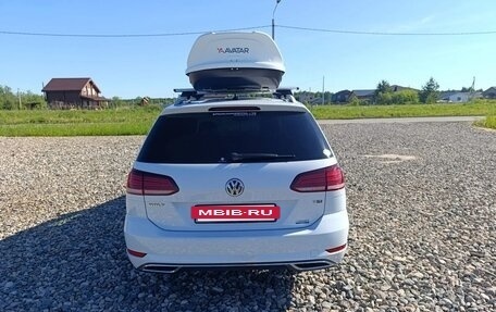 Volkswagen Golf VII, 2018 год, 1 700 000 рублей, 7 фотография