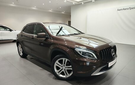 Mercedes-Benz GLA, 2015 год, 1 900 000 рублей, 3 фотография
