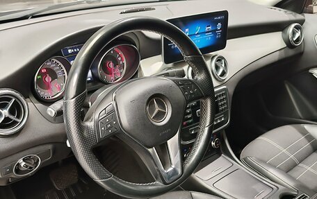 Mercedes-Benz GLA, 2015 год, 1 900 000 рублей, 7 фотография