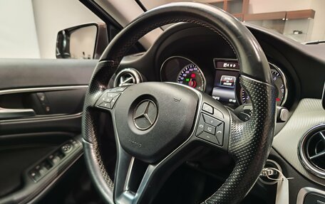 Mercedes-Benz GLA, 2015 год, 1 900 000 рублей, 13 фотография