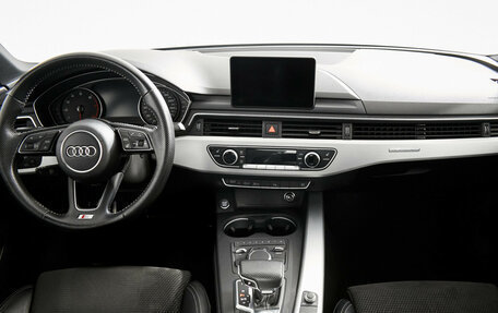 Audi A4, 2019 год, 3 055 000 рублей, 11 фотография