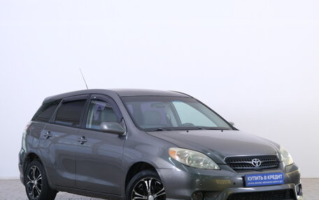 Toyota Matrix, 2005 год, 599 000 рублей, 2 фотография