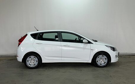 Hyundai Solaris II рестайлинг, 2016 год, 1 099 000 рублей, 4 фотография