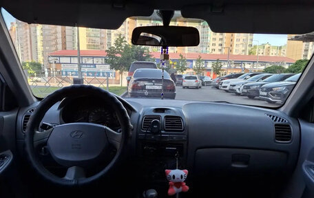 Hyundai Accent II, 2005 год, 285 000 рублей, 2 фотография