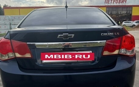Chevrolet Cruze II, 2010 год, 370 000 рублей, 16 фотография