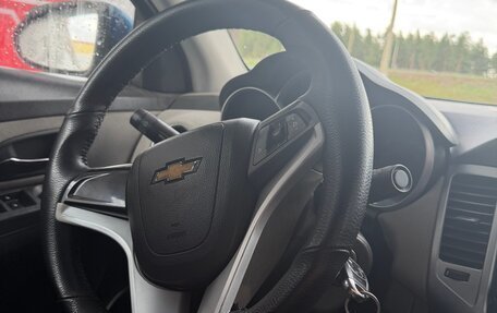 Chevrolet Cruze II, 2010 год, 370 000 рублей, 34 фотография