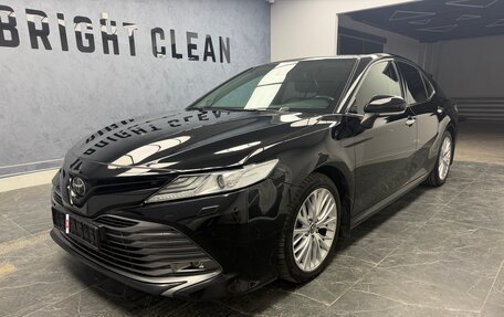 Toyota Camry, 2018 год, 2 400 000 рублей, 5 фотография
