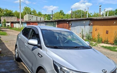 KIA Rio III рестайлинг, 2013 год, 890 000 рублей, 1 фотография