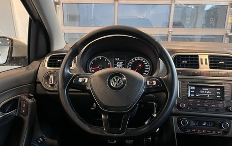 Volkswagen Polo VI (EU Market), 2016 год, 870 000 рублей, 10 фотография