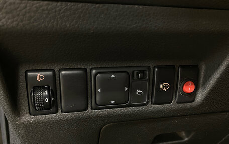 Nissan X-Trail, 2005 год, 700 000 рублей, 13 фотография