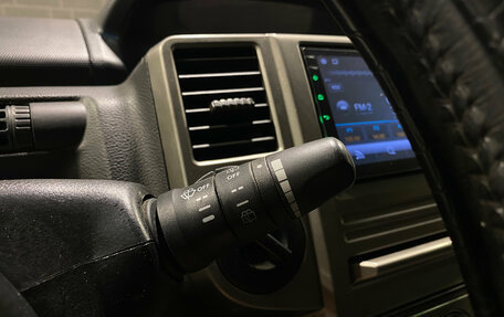 Nissan X-Trail, 2005 год, 700 000 рублей, 15 фотография
