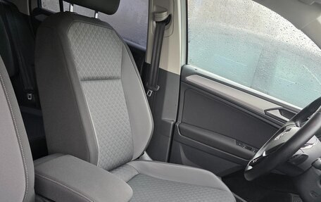 Volkswagen Tiguan II, 2019 год, 2 600 000 рублей, 8 фотография