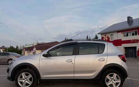 Renault Sandero II рестайлинг, 2015 год, 960 000 рублей, 6 фотография