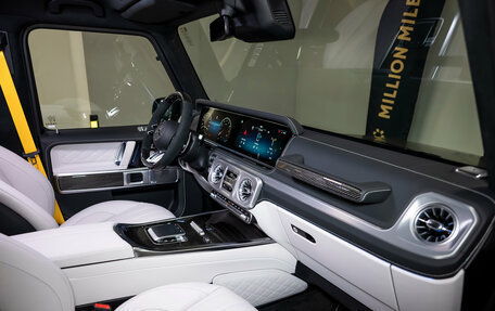 Mercedes-Benz G-Класс AMG, 2025 год, 33 000 000 рублей, 27 фотография
