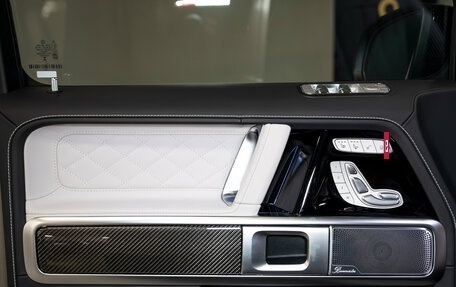 Mercedes-Benz G-Класс AMG, 2025 год, 33 000 000 рублей, 23 фотография