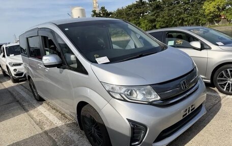 Honda Stepwgn IV, 2015 год, 1 480 000 рублей, 2 фотография
