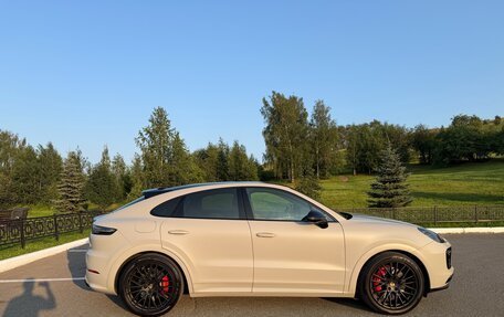 Porsche Cayenne III, 2022 год, 12 000 000 рублей, 3 фотография