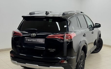 Toyota RAV4, 2018 год, 2 690 000 рублей, 9 фотография