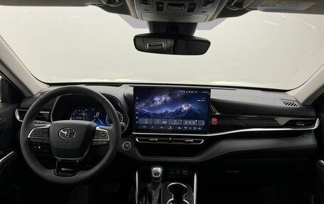 Toyota Highlander, 2025 год, 5 350 000 рублей, 15 фотография