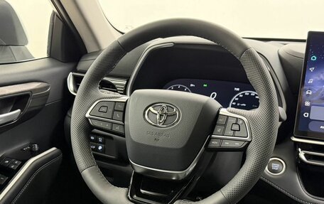 Toyota Highlander, 2025 год, 5 350 000 рублей, 16 фотография