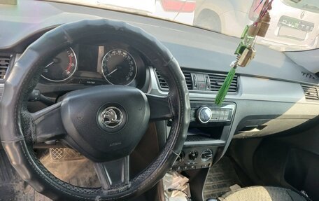 Skoda Rapid I, 2015 год, 640 000 рублей, 7 фотография