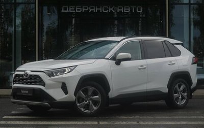 Toyota RAV4, 2021 год, 3 650 000 рублей, 1 фотография