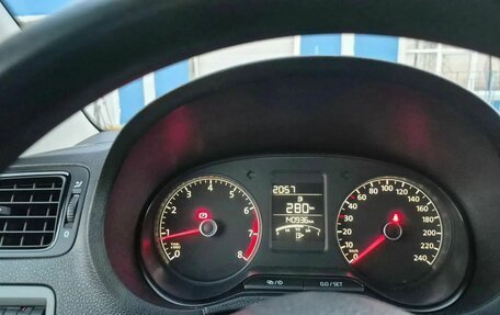 Volkswagen Polo VI (EU Market), 2014 год, 975 000 рублей, 3 фотография