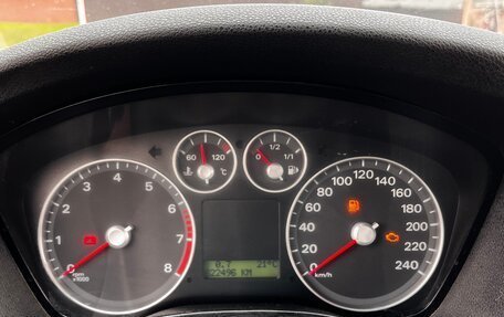 Ford Focus II рестайлинг, 2006 год, 215 000 рублей, 6 фотография