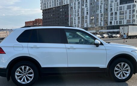 Volkswagen Tiguan II, 2021 год, 2 640 000 рублей, 6 фотография