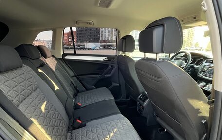 Volkswagen Tiguan II, 2021 год, 2 640 000 рублей, 12 фотография