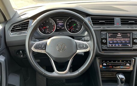 Volkswagen Tiguan II, 2021 год, 2 640 000 рублей, 7 фотография