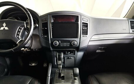 Mitsubishi Pajero IV, 2012 год, 1 779 000 рублей, 14 фотография